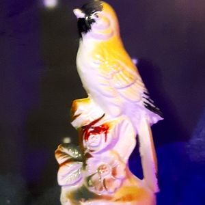 1960's Vintage porcelain finch